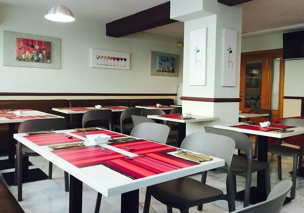 ** Konukevi Arriadh Cordoba İspanya